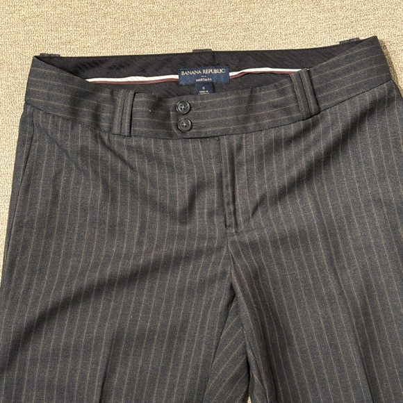 Banana Republic Martin Fit Grey Pants (Size 6) - Picture 5 of 10